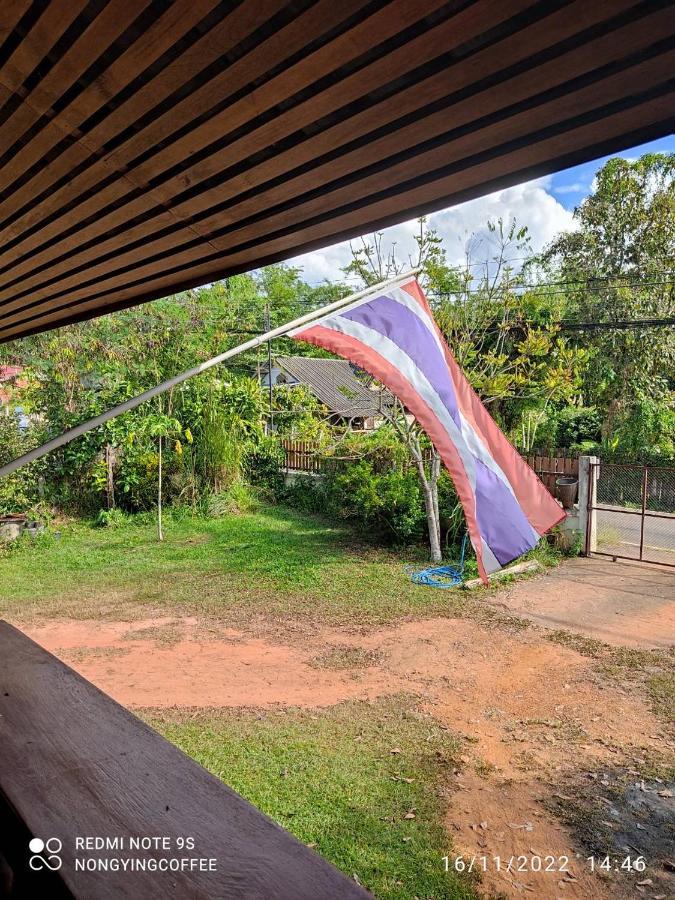 Chanmuang guesthouse Mae Hong Son Buitenkant foto