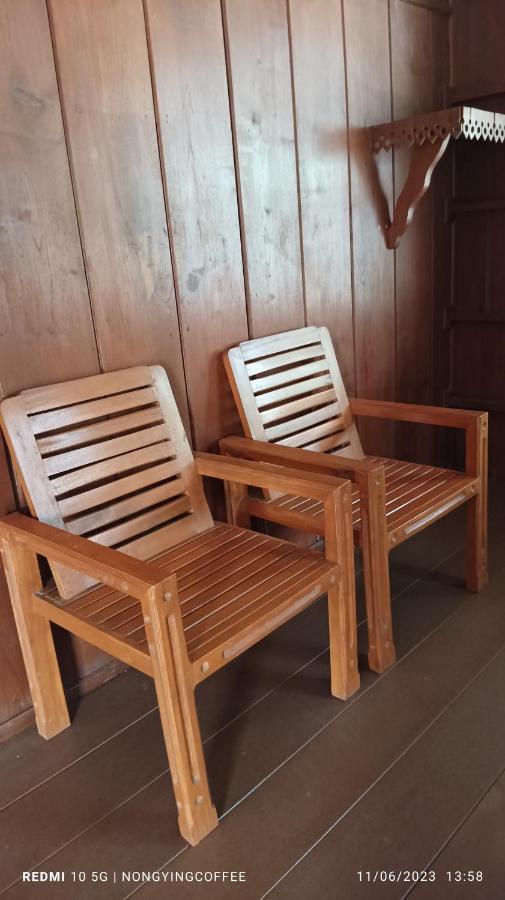 Chanmuang guesthouse Mae Hong Son Buitenkant foto